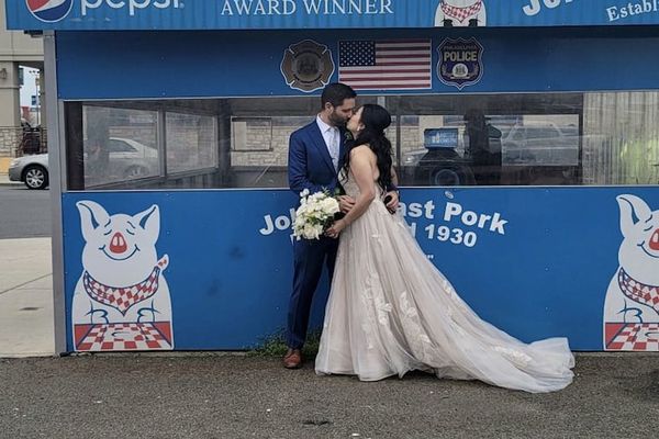 Philadelphia Inquirer: Couple picks John's Roast Pork for their wedding photos